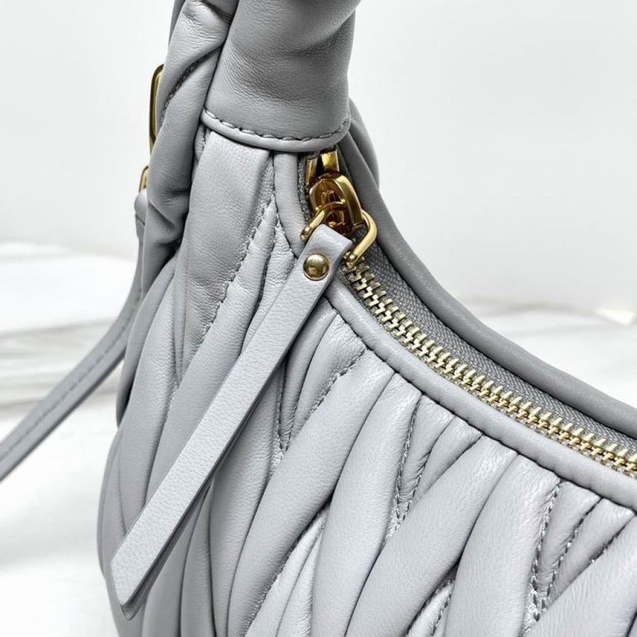 MiuMiu Wander- Master Quality