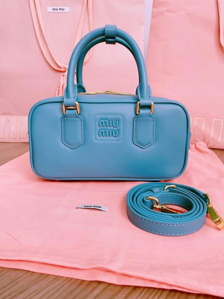MiuMiu- Master Quality