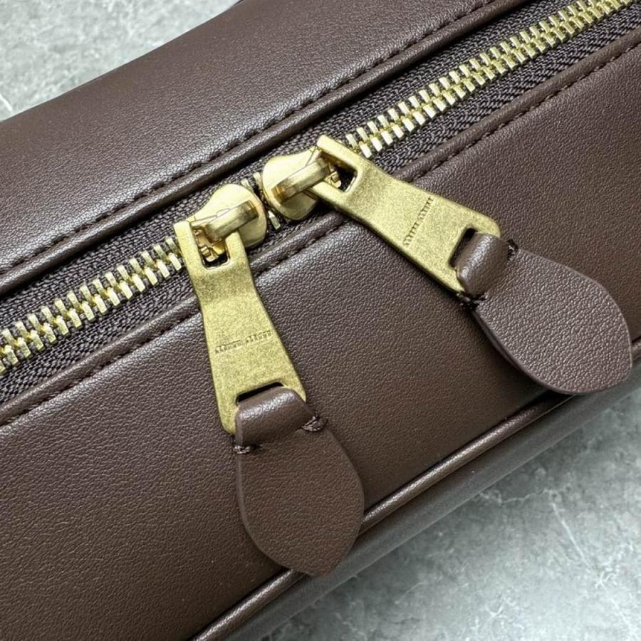 MiuMiu- Master Quality