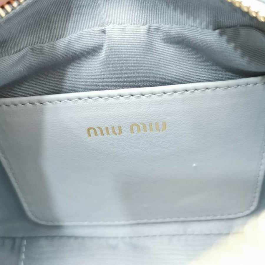 MiuMiu- Master Quality