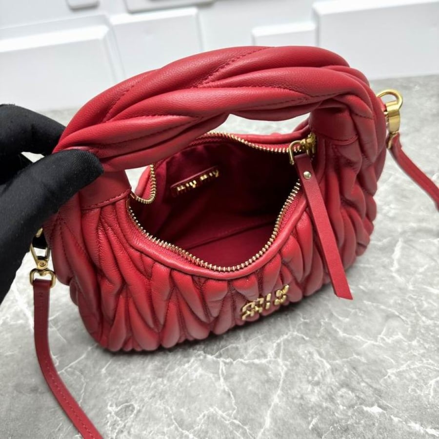MiuMiu Wander- Master Quality