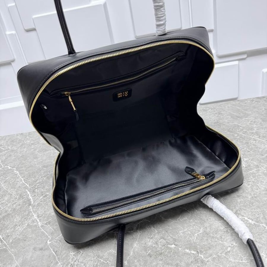 MiuMiu- Master Quality