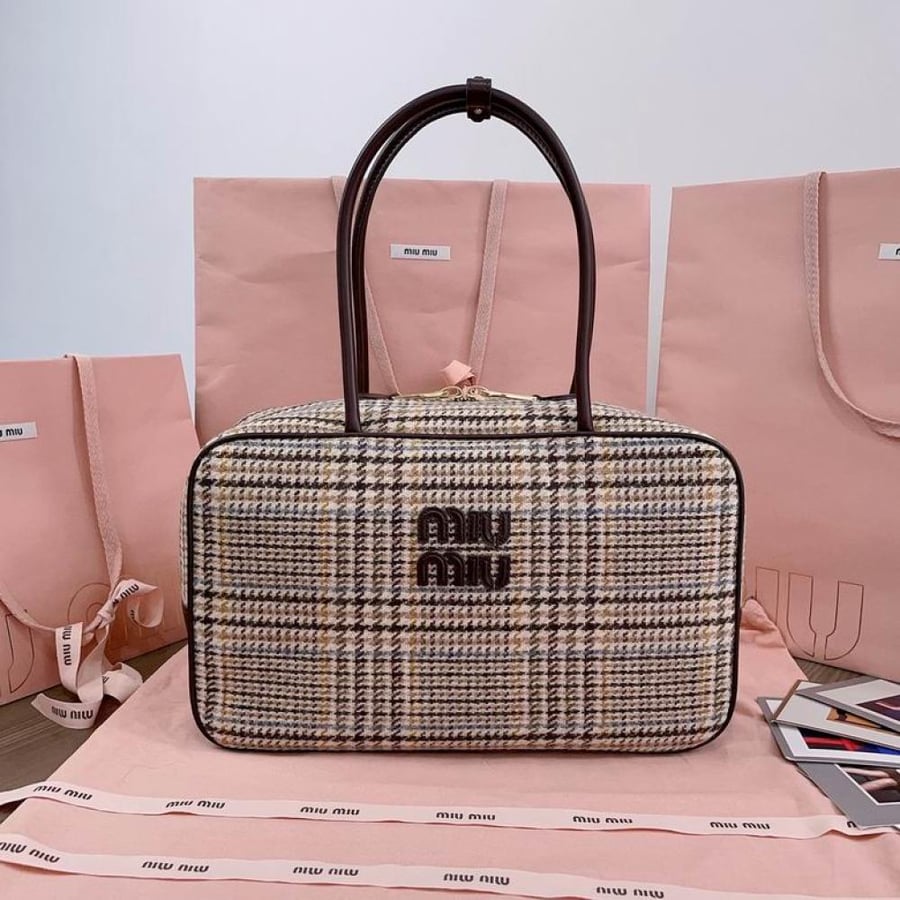MiuMiu- Master Quality
