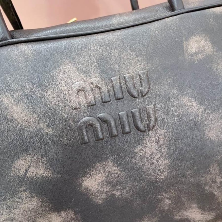 MiuMiu- Master Quality