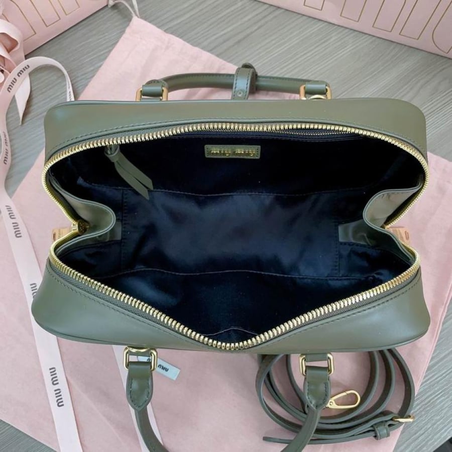 MiuMiu- Master Quality