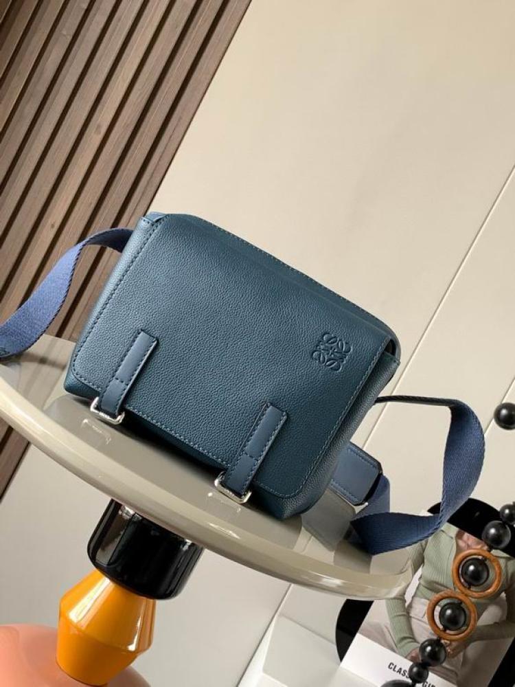 Loewe Shoulder Bag- Master Quality