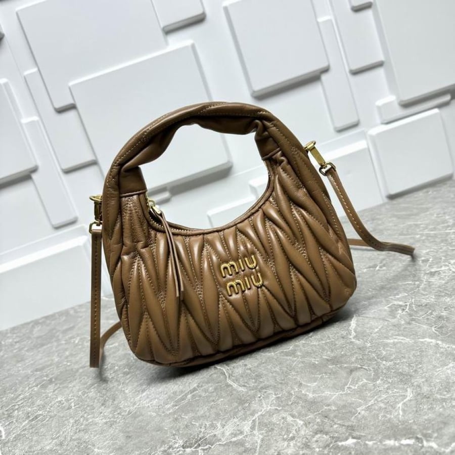 MiuMiu Wander- Master Quality
