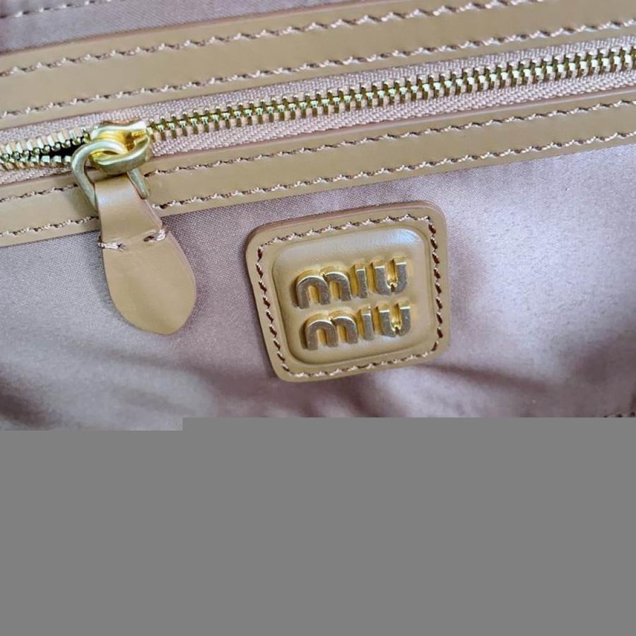 MiuMiu- Master Quality