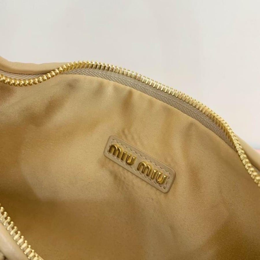 MiuMiu Wander- Master Quality