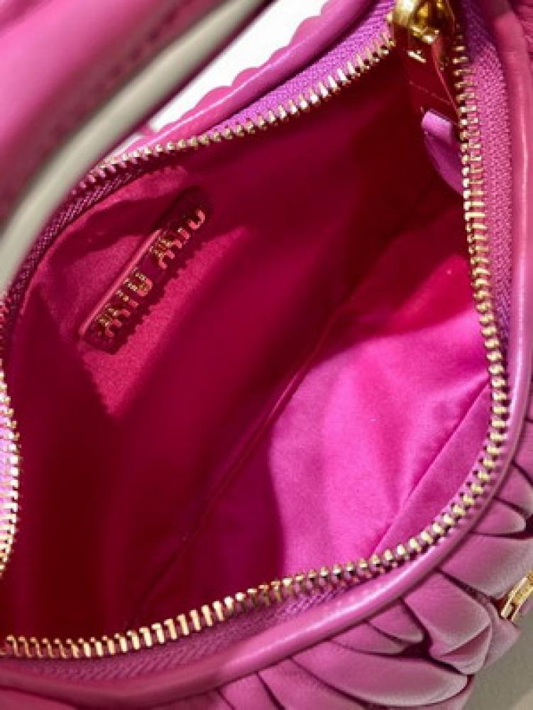 MiuMiu Wander- Master Quality