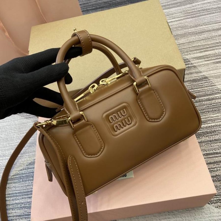 MiuMiu- Master Quality