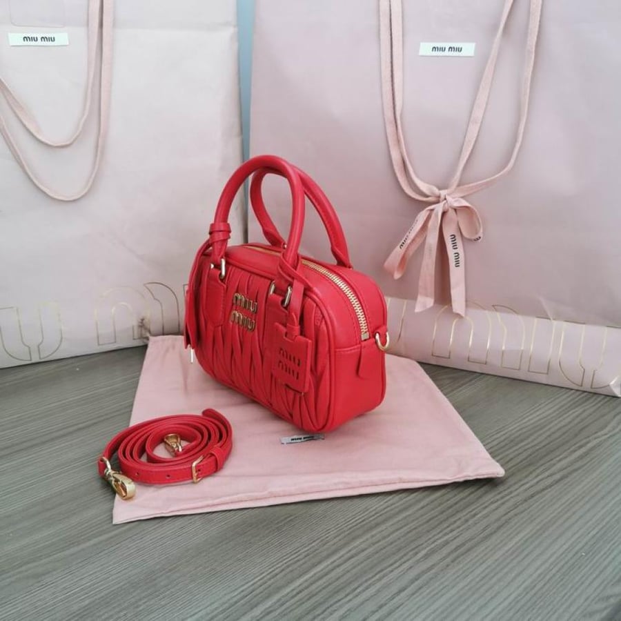 MiuMiu- Master Quality