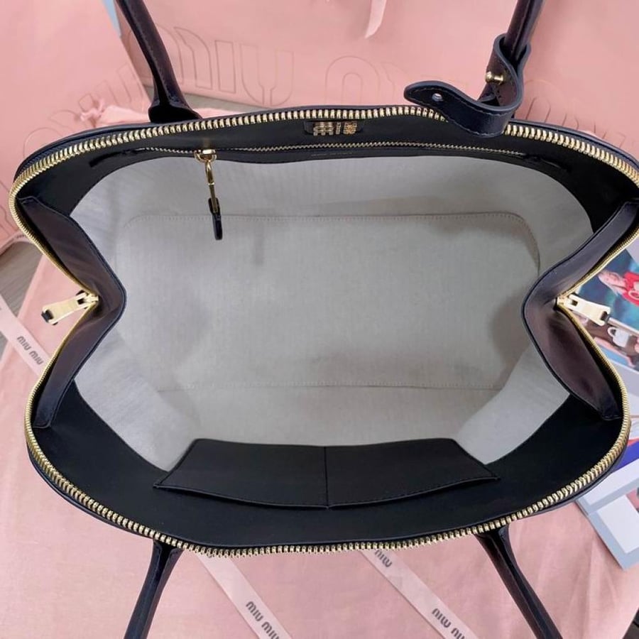 Miu Miu Shoulder Bag- Master Quality