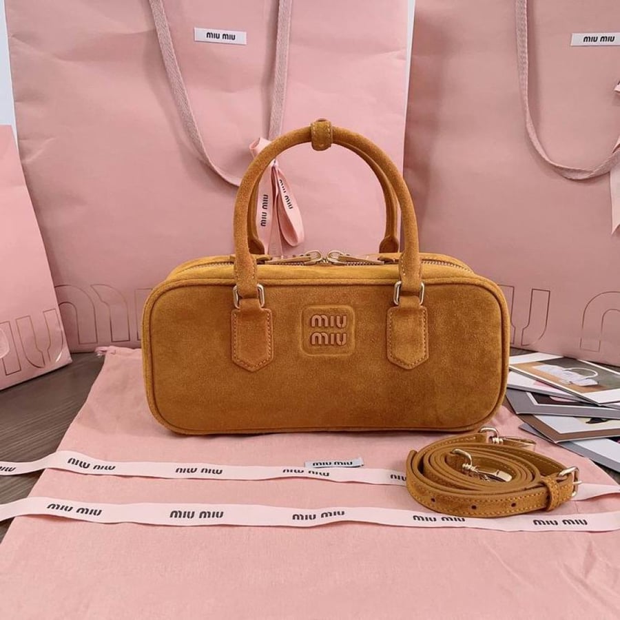 MiuMiu- Master Quality