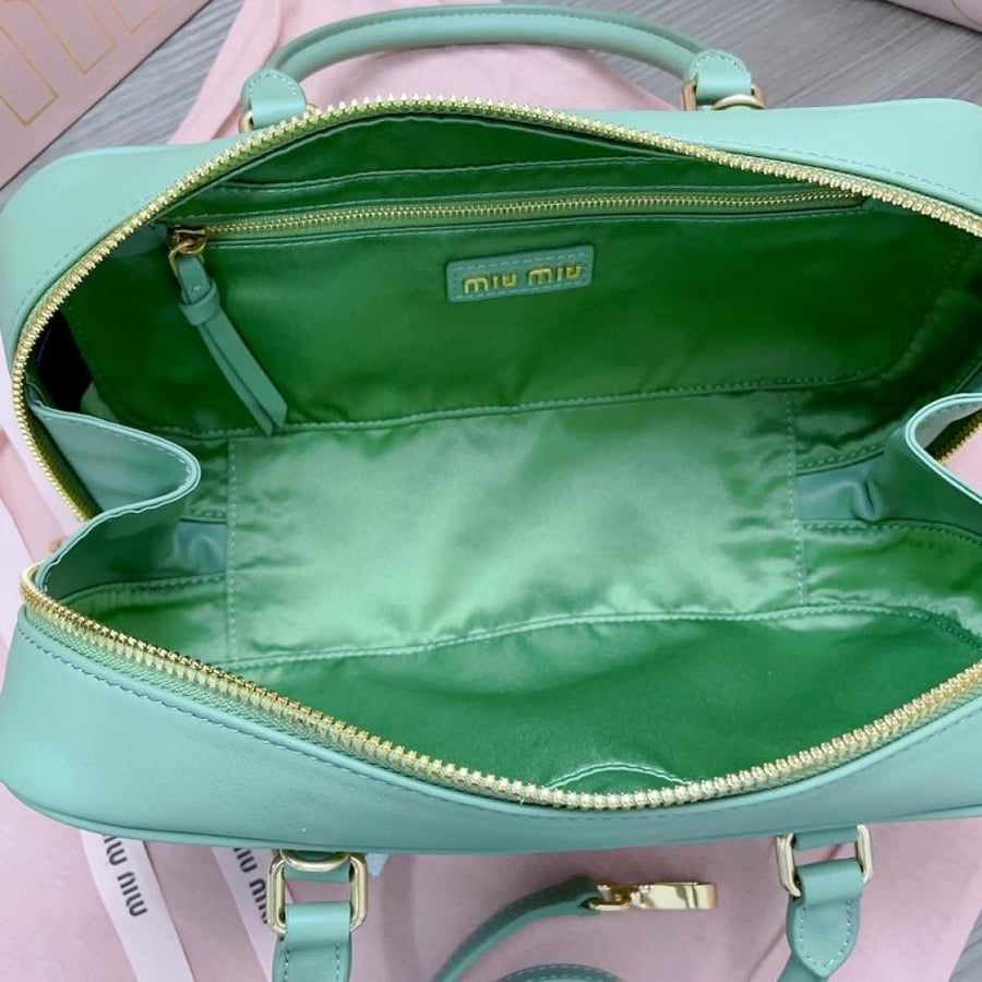 MiuMiu- Master Quality