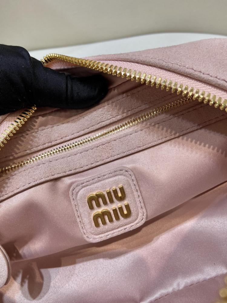 MiuMiu- Master Quality