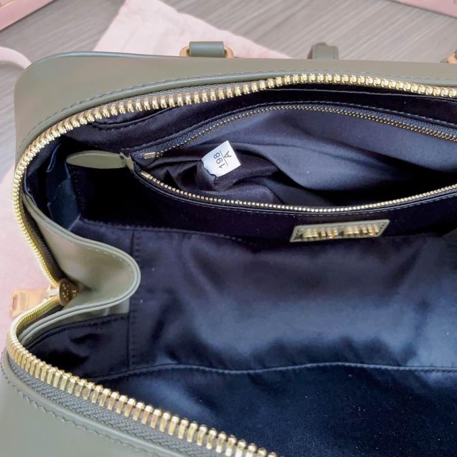 MiuMiu- Master Quality