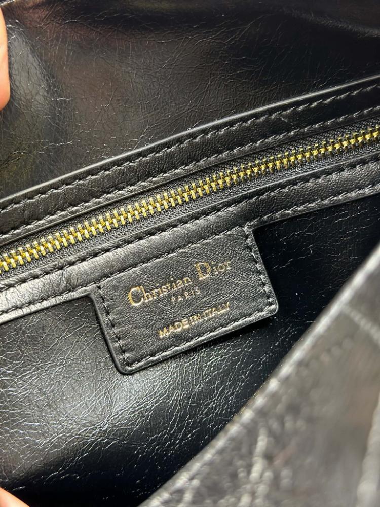 Dior Groove- Master Quality