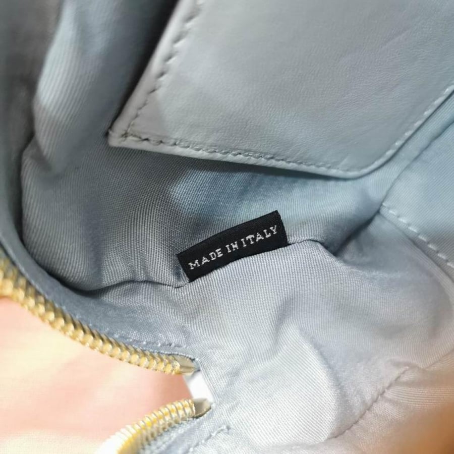 MiuMiu- Master Quality