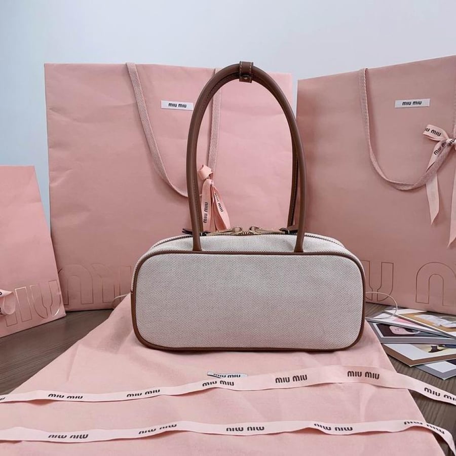 MiuMiu- Master Quality