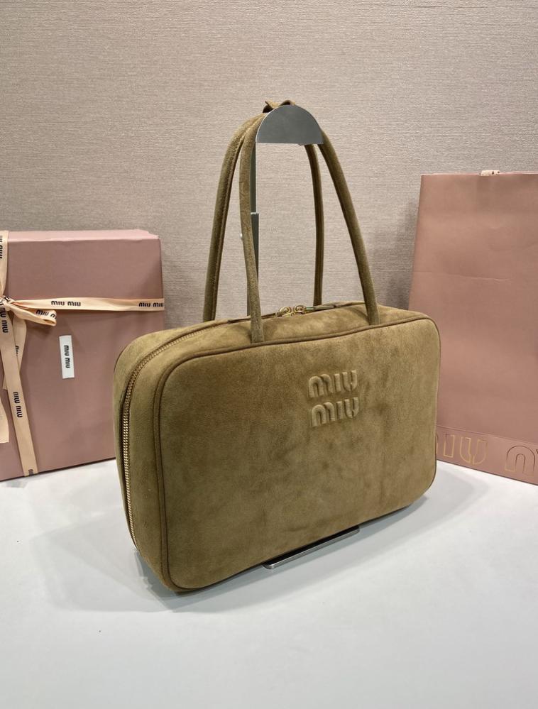 MiuMiu- Master Quality