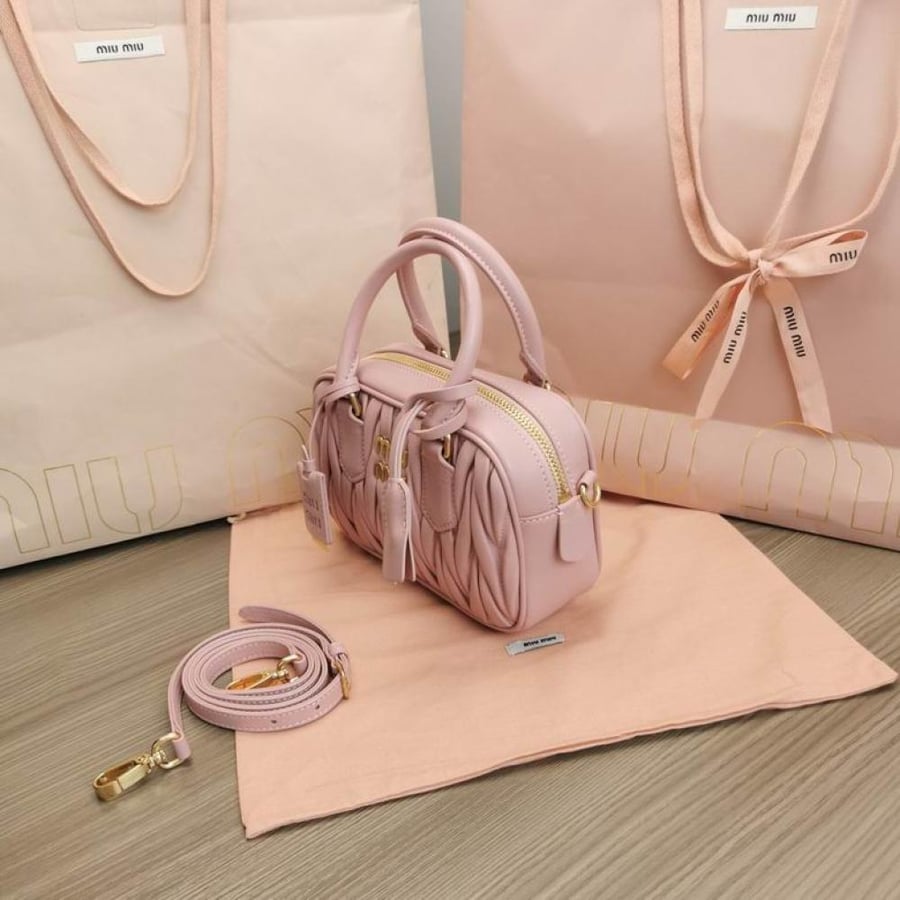 MiuMiu- Master Quality