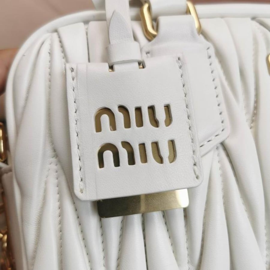 MiuMiu- Master Quality
