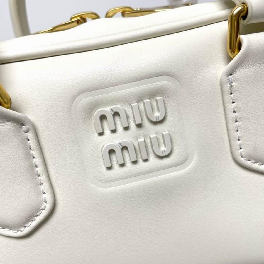 MiuMiu- Master Quality