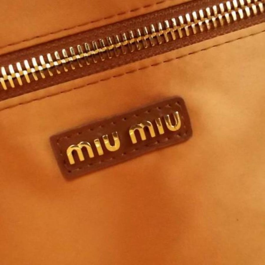 MiuMiu- Master Quality
