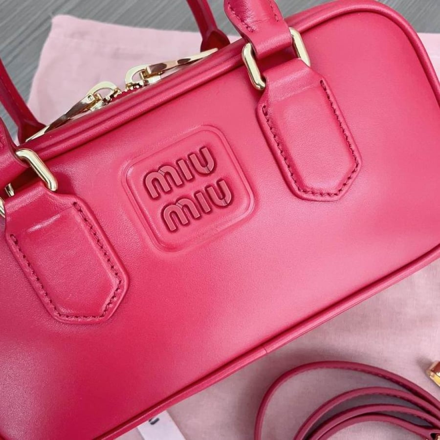 MiuMiu- Master Quality