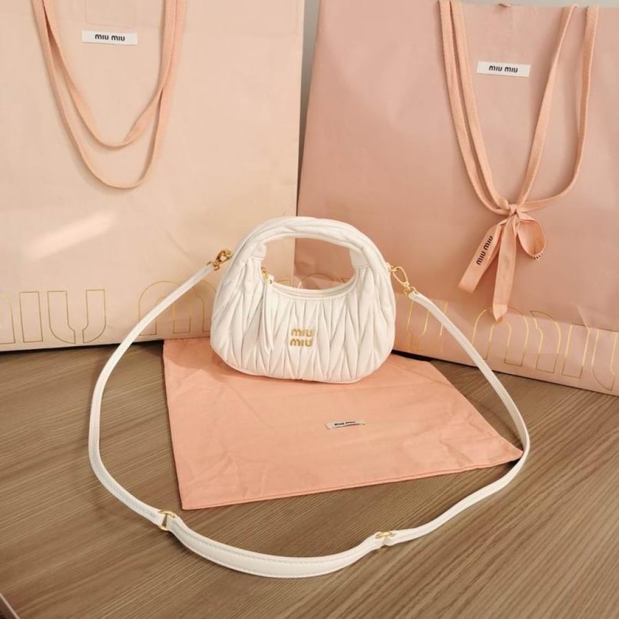 MiuMiu Wander- Master Quality