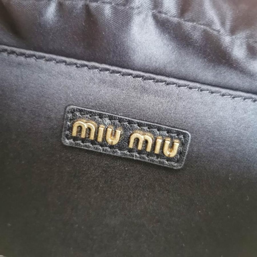 MiuMiu- Master Quality