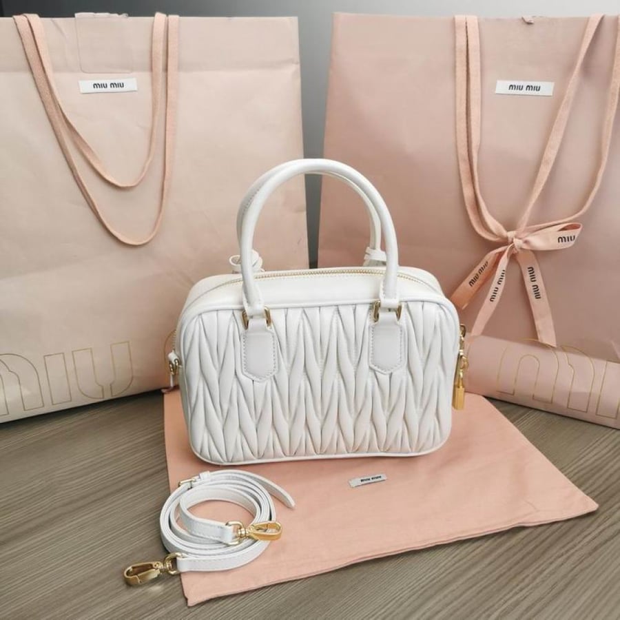 MiuMiu- Master Quality