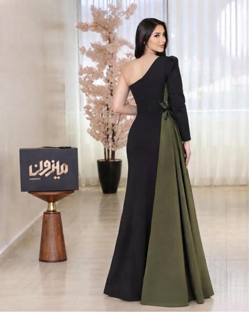 فستان سهرة باربي على ميكادو