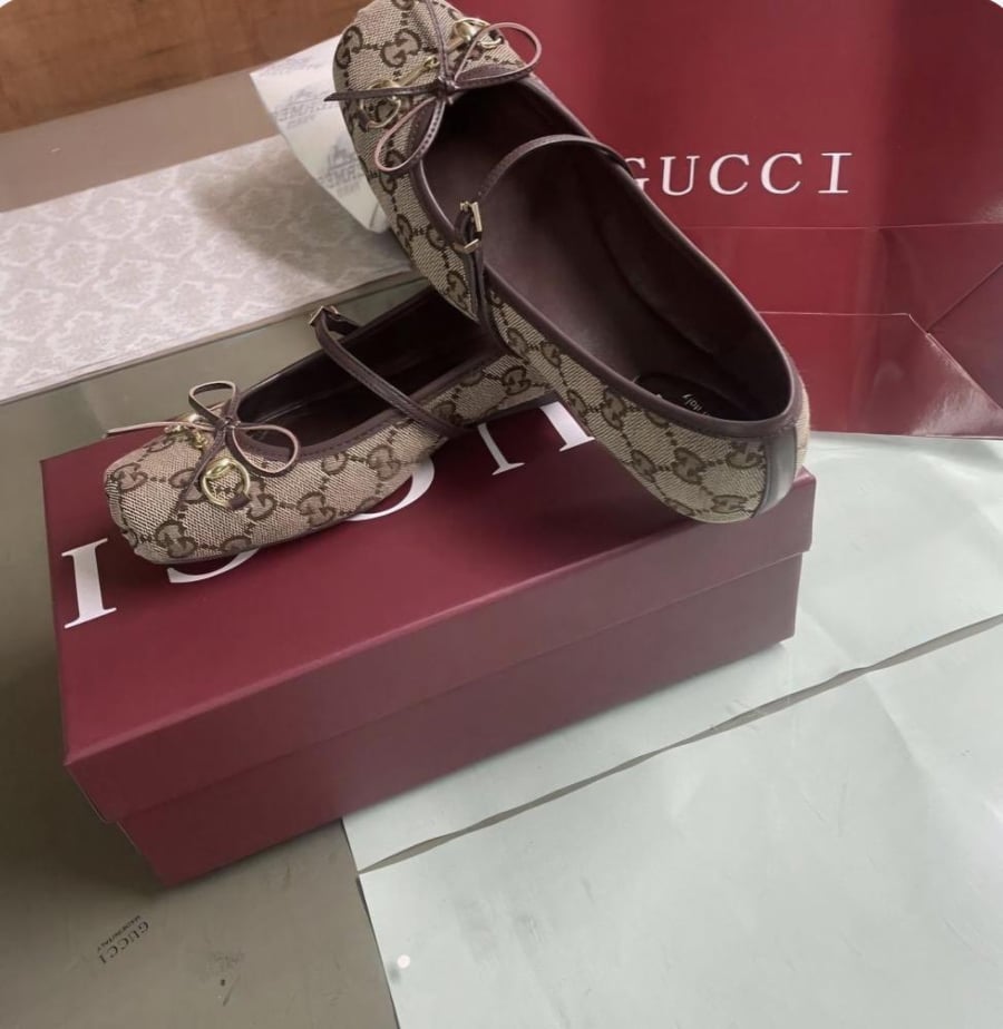 حذاء باليرينا فوتشي