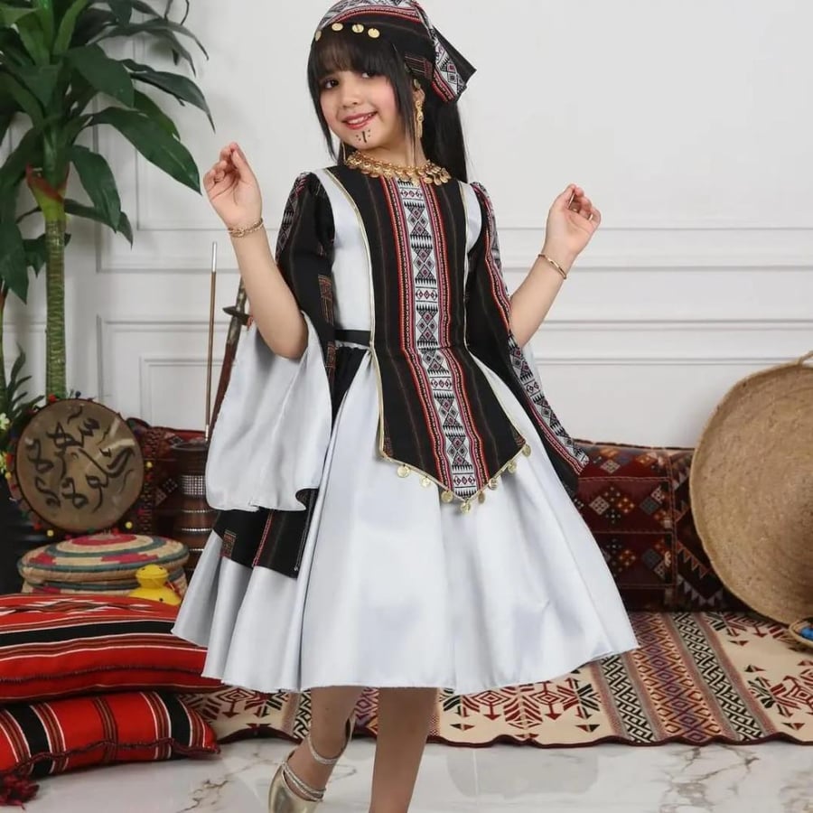 فستان التأسيس