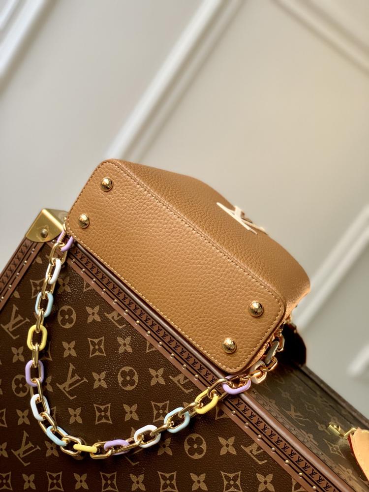حقيبه LV كابوسينس