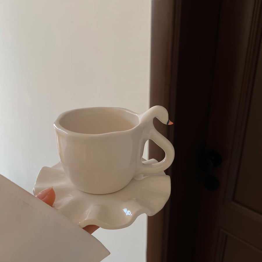 كوب اسبريسو بجعه مع صحن