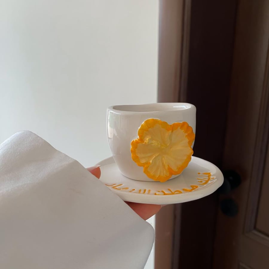 كوب اسبريسو ورده  وصحن بعباره