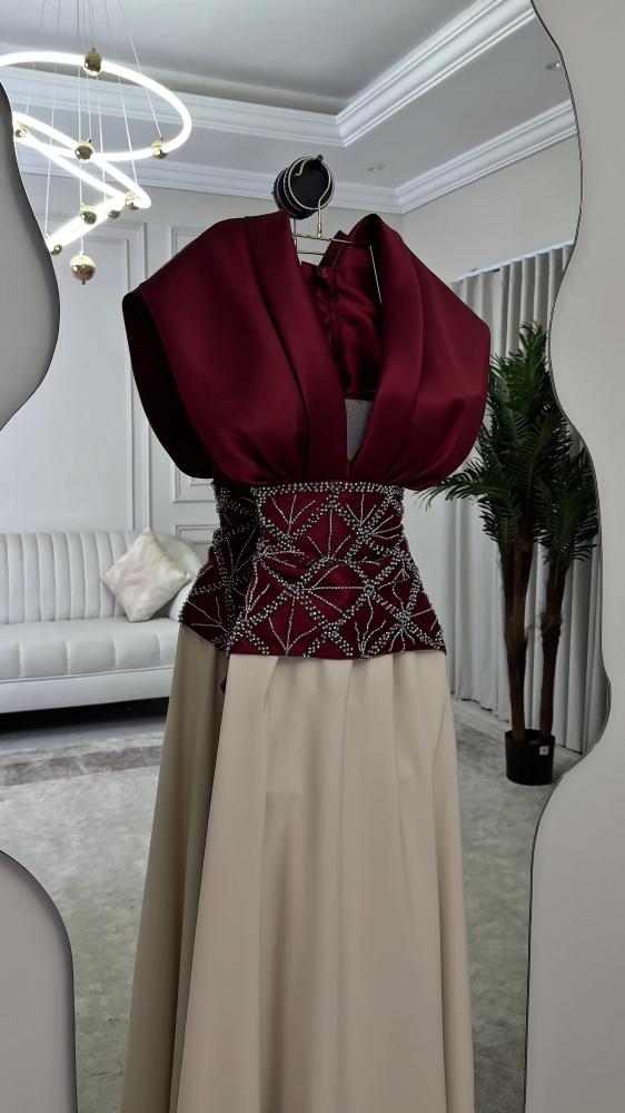 فستان سهره المزين بالتطريز اليدوي