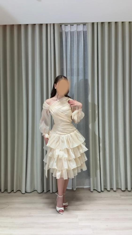 فستان جازار لمعه المزين بالطبقات
