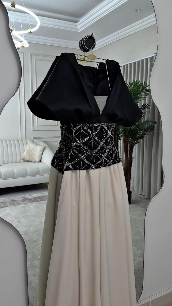 فستان سهره المزين بالتطريز اليدوي