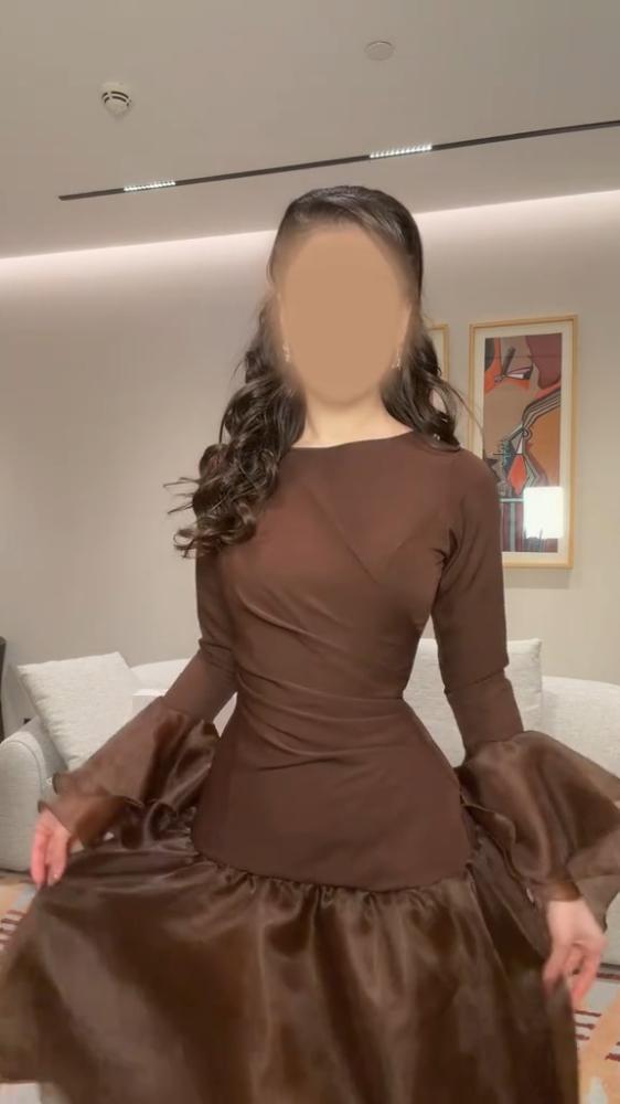 فستان باربي واورجنزا مزين بالطبقات