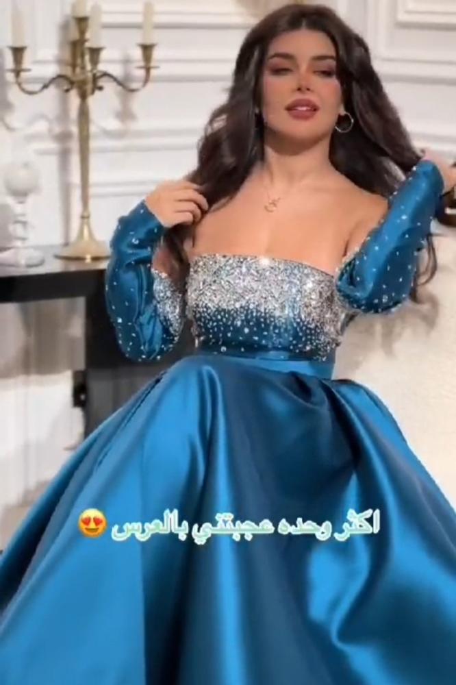 فستان سهره ميكادو المزين بالتطريز الأنيق