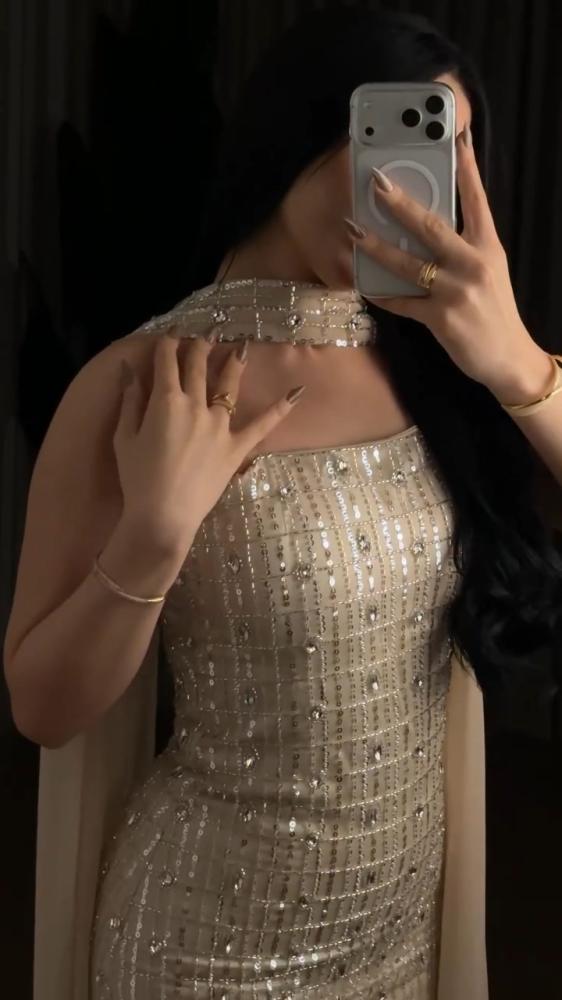 فستان سهره تل المزين بالتطريز بطانه باربي