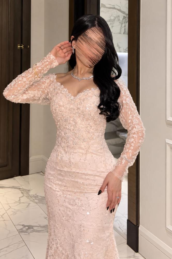 فستان سهره دانتيل المزين بالخرز