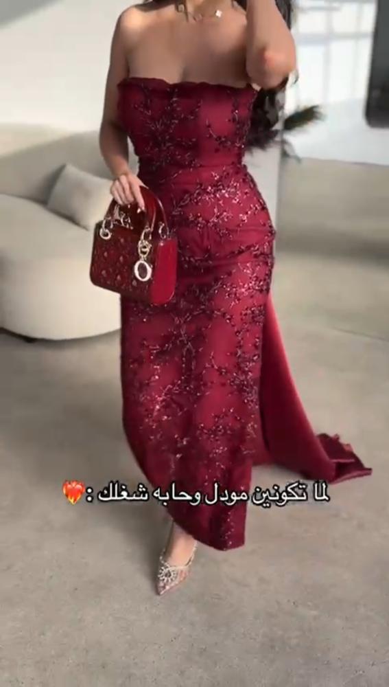 فستان سهره المزين بالتطريز