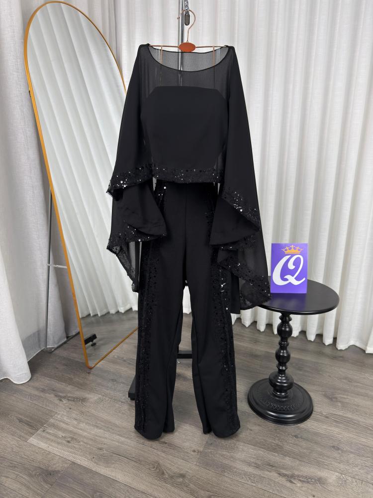 جمبسوت الخامه باربي مزين بالتطريز ترتر وشيفون جورجيت