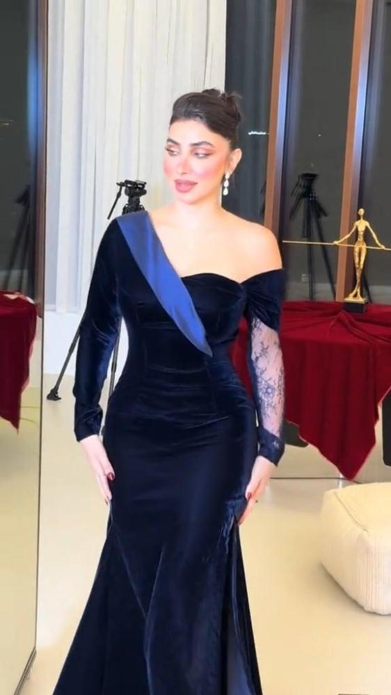 Velvet dress with lace sleeves