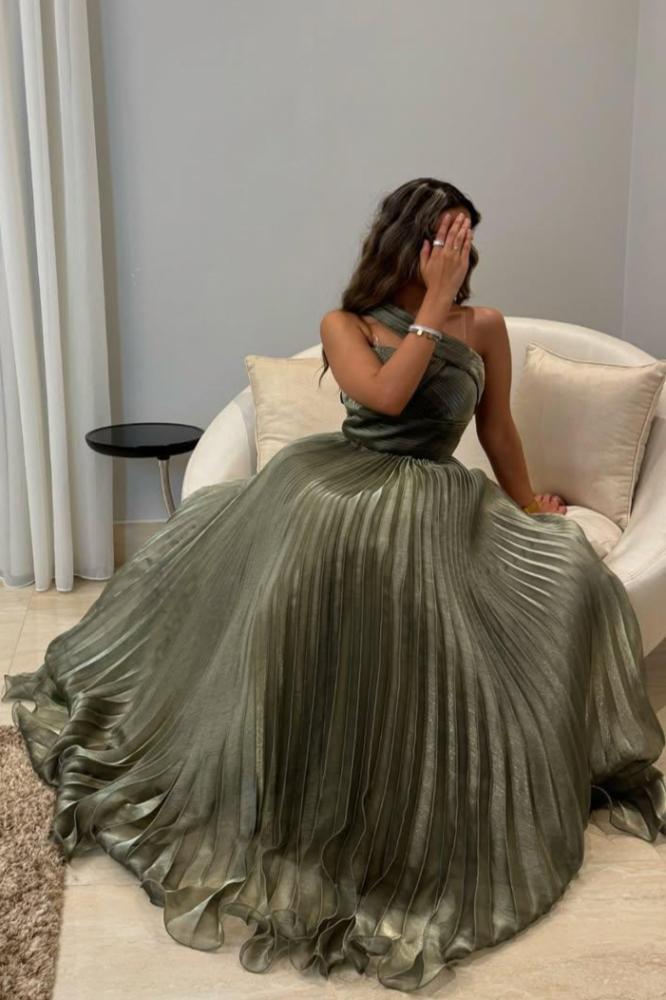 فستان جازار لمعه المزين بالكسرات بوليسا قصه انيقه متميزه